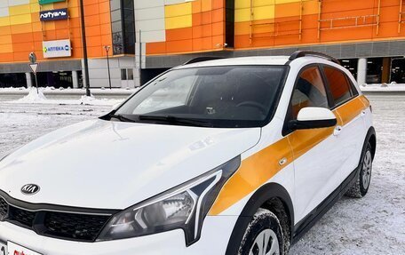 KIA Rio IV, 2021 год, 1 045 000 рублей, 8 фотография