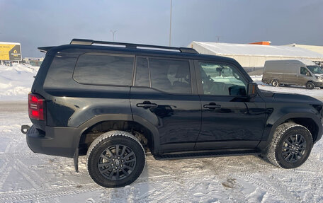 Toyota Land Cruiser Prado, 2024 год, 10 300 000 рублей, 4 фотография