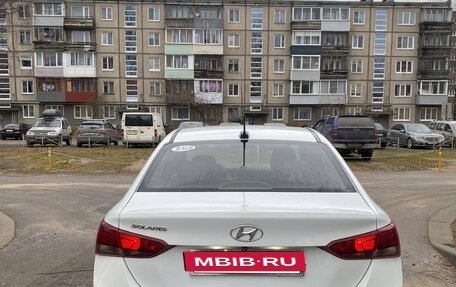 Hyundai Solaris II рестайлинг, 2019 год, 799 999 рублей, 4 фотография