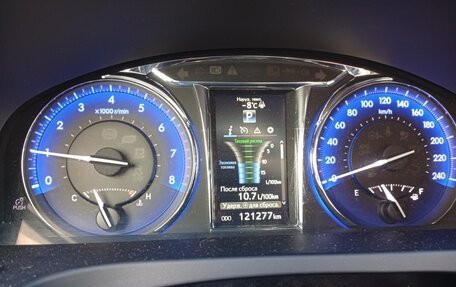 Toyota Camry, 2017 год, 2 400 000 рублей, 11 фотография