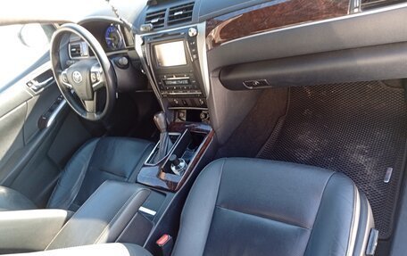 Toyota Camry, 2017 год, 2 400 000 рублей, 16 фотография