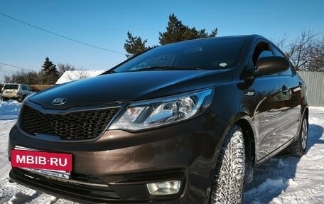 KIA Rio III рестайлинг, 2016 год, 1 060 000 рублей, 2 фотография