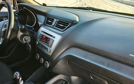 KIA Rio III рестайлинг, 2016 год, 1 060 000 рублей, 35 фотография