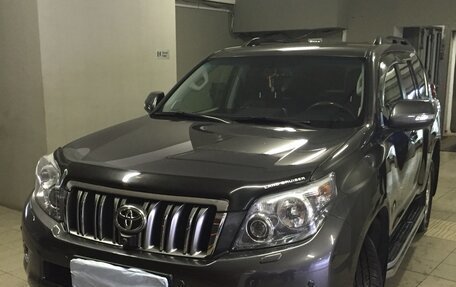 Toyota Land Cruiser Prado 150 рестайлинг 2, 2012 год, 2 200 000 рублей, 2 фотография
