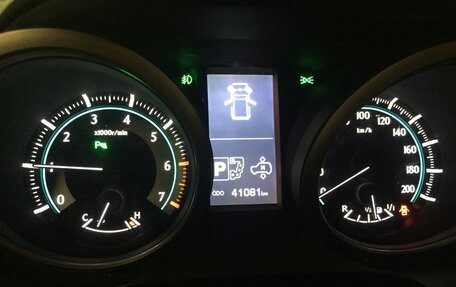 Toyota Land Cruiser Prado 150 рестайлинг 2, 2012 год, 2 200 000 рублей, 8 фотография