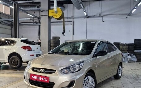 Hyundai Solaris II рестайлинг, 2011 год, 579 000 рублей, 1 фотография