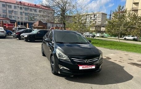Hyundai Solaris II рестайлинг, 2015 год, 650 000 рублей, 1 фотография