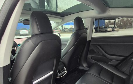 Tesla Model 3 I, 2018 год, 2 300 000 рублей, 10 фотография