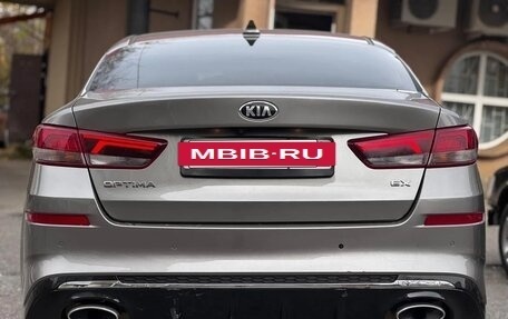 KIA Optima IV, 2018 год, 1 990 000 рублей, 10 фотография