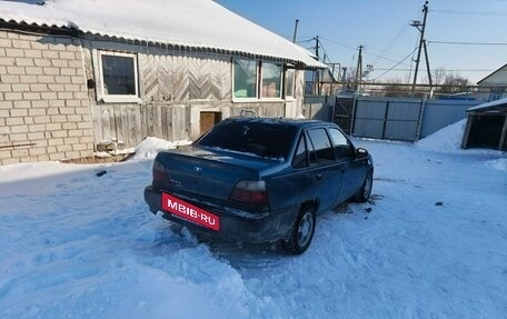 Daewoo Nexia I рестайлинг, 2001 год, 120 000 рублей, 10 фотография
