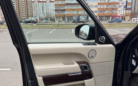 Land Rover Range Rover IV рестайлинг, 2012 год, 3 400 000 рублей, 17 фотография