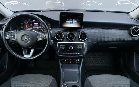 Mercedes-Benz GLA, 2019 год, 2 548 600 рублей, 6 фотография