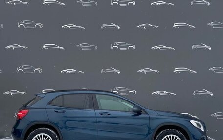 Mercedes-Benz GLA, 2019 год, 2 548 600 рублей, 11 фотография