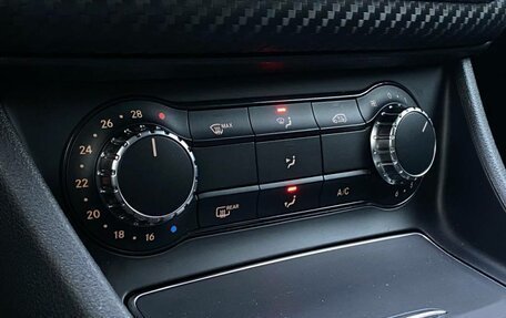 Mercedes-Benz GLA, 2019 год, 2 548 600 рублей, 16 фотография