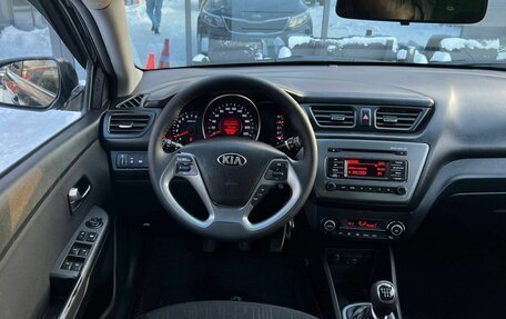 KIA Rio III рестайлинг, 2016 год, 899 000 рублей, 17 фотография