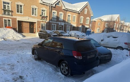 Toyota Matrix, 2002 год, 470 000 рублей, 2 фотография