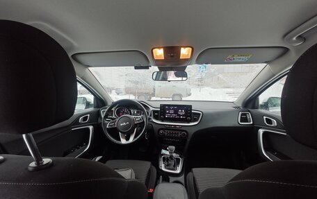 KIA cee'd III, 2022 год, 2 300 000 рублей, 8 фотография