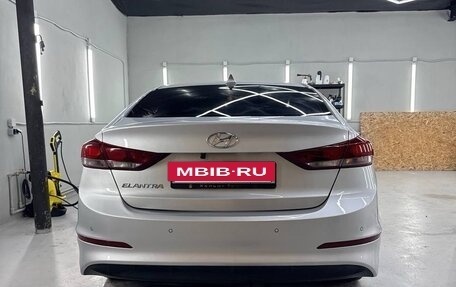Hyundai Elantra VI рестайлинг, 2018 год, 1 575 000 рублей, 4 фотография