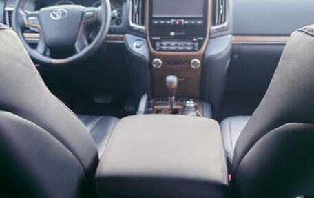 Toyota Land Cruiser 200, 2015 год, 5 700 000 рублей, 15 фотография