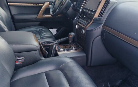 Toyota Land Cruiser 200, 2015 год, 5 700 000 рублей, 16 фотография