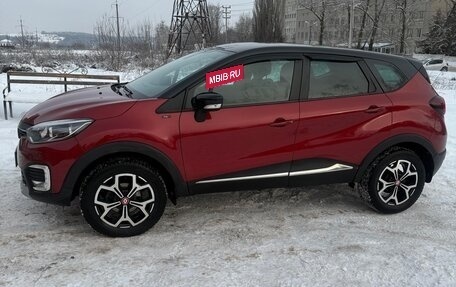 Renault Kaptur I рестайлинг, 2018 год, 1 450 000 рублей, 2 фотография