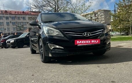 Hyundai Solaris II рестайлинг, 2015 год, 650 000 рублей, 2 фотография