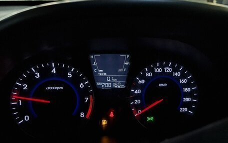 Hyundai Solaris II рестайлинг, 2011 год, 579 000 рублей, 3 фотография