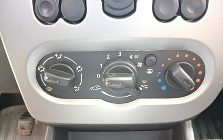 Renault Sandero I, 2012 год, 470 000 рублей, 16 фотография