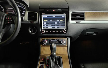 Volkswagen Touareg III, 2014 год, 3 295 000 рублей, 15 фотография