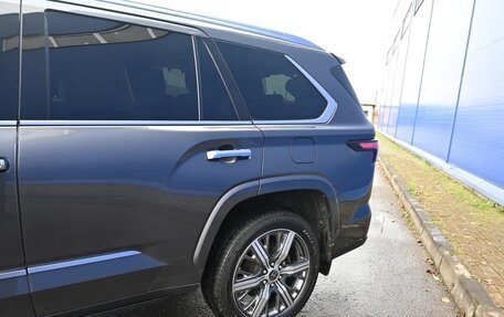 Toyota Sequoia, 2023 год, 9 000 000 рублей, 9 фотография