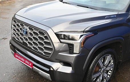 Toyota Sequoia, 2023 год, 9 000 000 рублей, 2 фотография