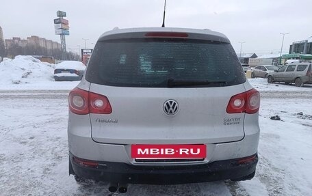 Volkswagen Tiguan I, 2011 год, 990 000 рублей, 6 фотография