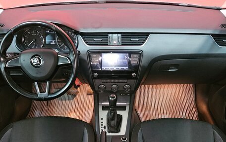 Skoda Octavia, 2017 год, 1 430 000 рублей, 9 фотография