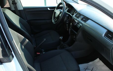 Skoda Rapid I, 2019 год, 1 300 000 рублей, 18 фотография