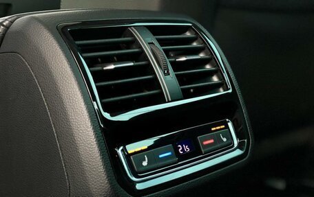 Volkswagen Passat B8 рестайлинг, 2019 год, 2 455 900 рублей, 10 фотография