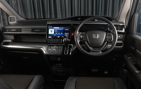 Honda Stepwgn IV, 2021 год, 3 049 000 рублей, 7 фотография