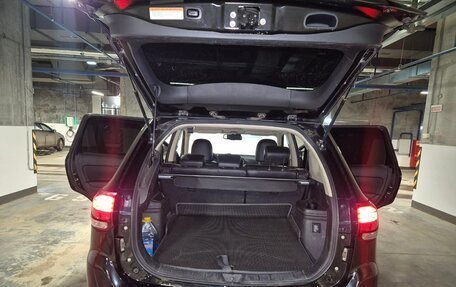 Mitsubishi Outlander III рестайлинг 3, 2018 год, 1 645 000 рублей, 6 фотография