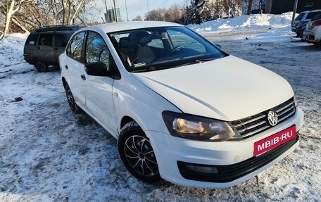 Volkswagen Polo VI (EU Market), 2019 год, 850 000 рублей, 1 фотография