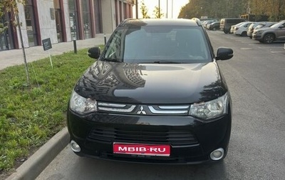 Mitsubishi Outlander III рестайлинг 3, 2012 год, 1 330 000 рублей, 1 фотография