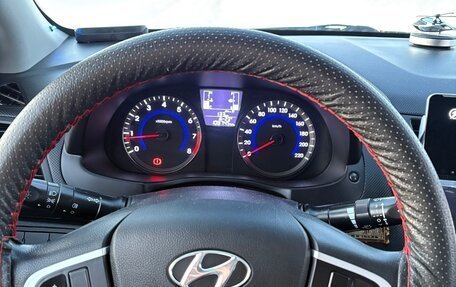 Hyundai Solaris II рестайлинг, 2014 год, 975 000 рублей, 13 фотография