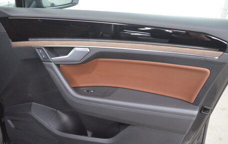 Volkswagen Touareg III, 2018 год, 4 390 000 рублей, 15 фотография