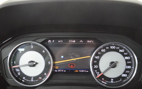 Volkswagen Touareg III, 2018 год, 4 390 000 рублей, 19 фотография