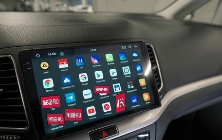 SEAT Alhambra II рестайлинг, 2014 год, 1 540 000 рублей, 24 фотография