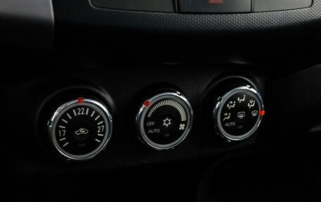 Mitsubishi Outlander III рестайлинг 3, 2010 год, 1 099 000 рублей, 15 фотография