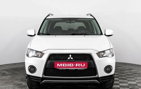 Mitsubishi Outlander III рестайлинг 3, 2010 год, 1 099 000 рублей, 2 фотография