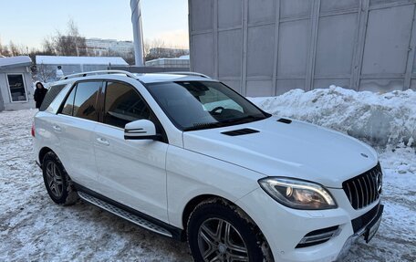 Mercedes-Benz M-Класс, 2015 год, 3 150 000 рублей, 8 фотография