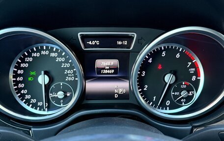 Mercedes-Benz M-Класс, 2015 год, 3 150 000 рублей, 28 фотография