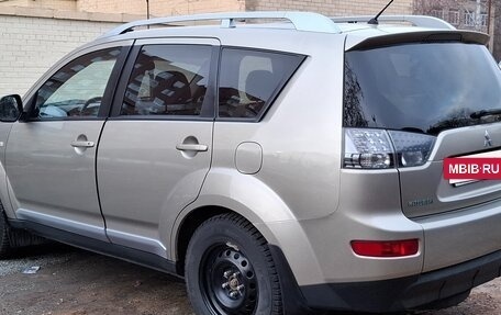 Mitsubishi Outlander III рестайлинг 3, 2007 год, 1 250 000 рублей, 4 фотография