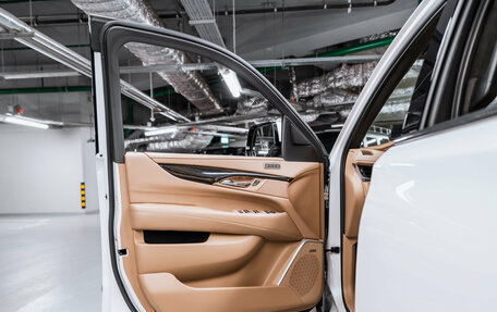 Cadillac Escalade IV, 2020 год, 7 200 000 рублей, 27 фотография