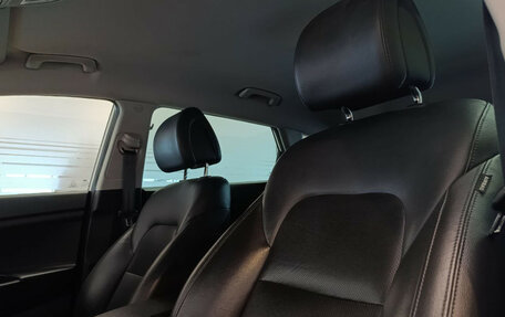 Hyundai Tucson III, 2017 год, 1 999 999 рублей, 13 фотография